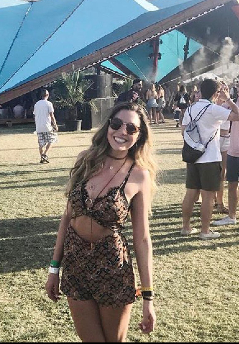 The Curve Confessionals:&nbsp;Chloe