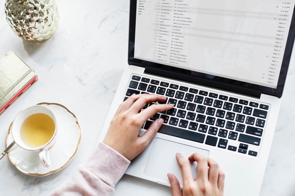 Social Media’s Negative Effects on Body Image – And What We Can Do About&nbsp;It